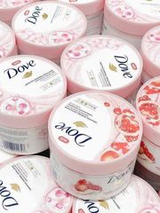 Tẩy Da Chết Body Dove Smoothie Lựu Đỏ 298g - Sản Phẩm Dưỡng Da Mịn Sáng và Cung Cấp Độ Ẩm Tốt 