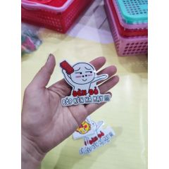 Tấm tem logo thỏ vui nhộn đèn đỏ bóp kèn hả mạy