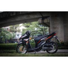 Tem Rời Dán Xe Vario 150 2018 Mẫu Chỉ Cam Trắng Đen Mẫu Mới Cực Độc, Hàng 3 Lớp Chất Lượng Cao Quyen Decal
