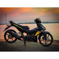 TEM DÁN XE WINNER V1 MÀU ĐEN VÀNG - Decal Cao Cấp Nhất