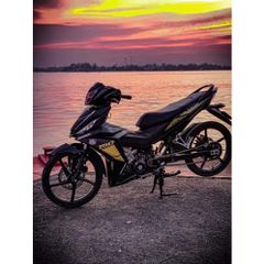 TEM DÁN XE WINNER V1 MÀU ĐEN VÀNG - Decal Cao Cấp Nhất