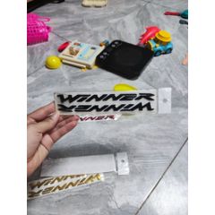 Cặp tem chữ Winner dán xe máy