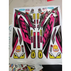 Decal Tem Xe Suzuki Satria F150 Đen Phối Hồng Mẫu Zin 2018