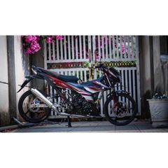 Tem rời satria tổ ong đỏ đen