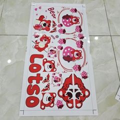 Tem logo sticker gấu dâu lotso mới 30x60cm dán trang trí xe nền trắng - Tem 3 Lớp  Cao Cấp