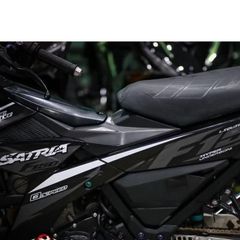 Tem rời xe Satria- Raider 150 mẫu F150 phối đen xám , thiết kế đẹp mắt, in sắc nết, 3 lớp không bay màu MD00104 Cao Cấp