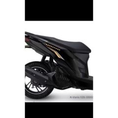 Tem Vario 125 Vàng dán xe Đen