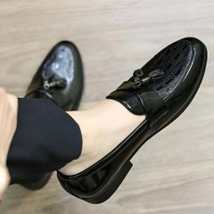 ( Mã D26 ) Giày tây nam công sở Hàn Quốc, giày da bóng gương in họa tiết bắt mắt gắn chuông kim loại chống rỉ đế có khâu