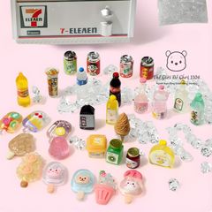 Quầy tủ lạnh siêu thị mini Hellokitty Kuromi 7Eleven 65 chi tiết, mô hình mô phỏng tủ đông bán hàng