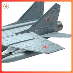 Mô Hình Máy Bay Chiến Đấu Kim Loại MIG-31 Kim Loại 1/72 Decor Trưng Bày