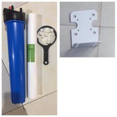 Giá treo cốc lọc nước đầu nguồn dùng cho bộ lọc thô 20 inch và 10 inch