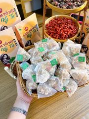 ( MUA 2 TẶNG 1) Trà Sâm Tố Nữ Kỷ Tử - Thảo Dược Tự Nhiên Bổ Huyết, Làm Đẹp Da, Cân Bằng Nội Tiết Tố Nữ, Tăng Cường Sinh Lực, Sức Khỏe Phụ Nữ