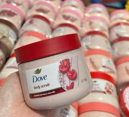 Tẩy tế bào chết Dove Cherry & Chia Milk Body Scrub 425g – giúp da mềm mịn