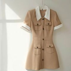 (Size S) đầm cộc tay nâu phối trắng nhiều túi  cúc đen công sở dáng ngắn