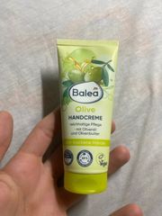 Kem dưỡng da tay Balea Handcreme Olive: Dưỡng ẩm tối ưu cho đôi bàn tay mệt mỏi, 100ml, chính hãng