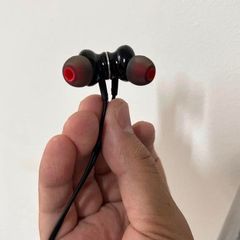 Tai Nghe Dây Dài 3m Giắc Cắm 3.5mm Tặng Thêm Núm Cao Su Thay Thế