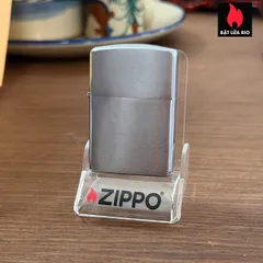 Đế Mica trưng bày Zippo