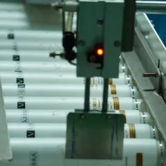 Sữa rửa mặt + kem chống nắng thiên nhiên, lành tính, dịu nhẹ với  mọi làn da VXEBRA. Công nghê hiện đại, Thành phần độc quyền