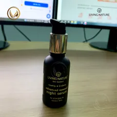 Serum dưỡng da ban đêm Living Nature Advanced Renewal Night Serum 30ml