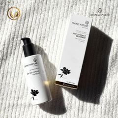 Nước tẩy trang dịu nhẹ cho mọi loại da Living Nature Gentle Makeup Remover 120ml