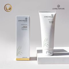 Sữa rửa mặt cho da nhạy cảm Living Nature Sensitive Cleanser 100ml