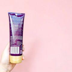 Sữa Dưỡng Thể Jergens Shea Cocoa Butter 250ml Cho Da Khô Ráp