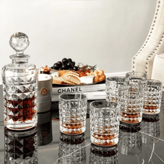 Bộ bình rượu pha lê Bohemia Diamond gồm 1 bình đựng rượu 700ml và 6 cốc 230ml