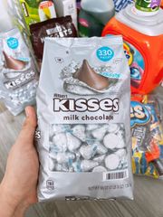 Kẹo Socola Hershey’s Kisses Milk Chocolate 500g – vị socola sữa ngọt dịu