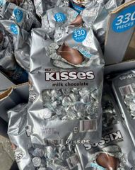 Kẹo Socola Hershey’s Kisses Milk Chocolate 500g – vị socola sữa ngọt dịu