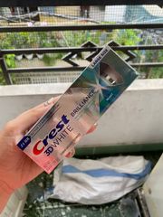Kem Đánh Răng Crest 3D White Charcoal 130g – làm sạch răng thơm mát
