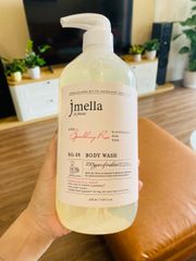 Sữa Tắm Jmella Dưỡng Ẩm Hương Nước Hoa 1000ml