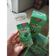 Lô Hội Aloe Vera 100% natural lọ 100 viên giúp chống oxy hoá,dưỡng ẩm cho da,giúp da mềm,sáng, mịn,hộ trợ tiêu hoá