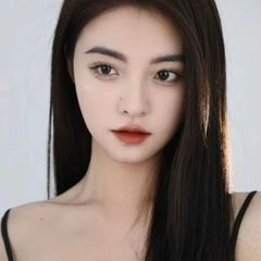 (Màu 10) Phấn Nước Burberry Ultimate Glow Cushion Tone 10 Fair Warm, 15g Chính Hãng