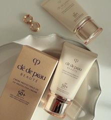 (2 Sản Phẩm) Set Kem Chống Nắng Và Kem Lót Clé De Peau Beaute UV Protection Cream SPF 50g + Voile Creme Correcteur 40g Chính Hãng