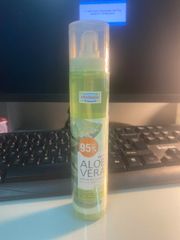Xịt khoáng dưỡng ẩm da chiết xuất từ lô hội Hàn Quốc Welcos aloevera moisture real soothing gel mist 125ml