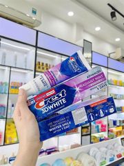 Kem đánh răng Crest 3D White 93g sạch răng hằng ngày