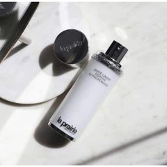 (Chai 150ml) Nước Thần Dưỡng Da La Prairie White Caviar Essence Extraordinaire Chính Hãng