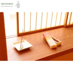 Hương đàn hương Kinkaku Nhật Bản - Tặng đế cắm hương