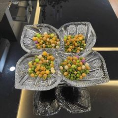 Khay mứt 4 cánh hoa pha lê mài Bohemia đường kính 35cm