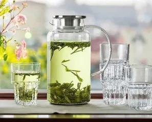 Bộ bình, ly thủy tinh cao cấp King Crystal (1 bình 1,9L + 4 ly 340ml)