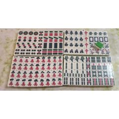 mạt chược size lớn 40mm + thước 1 bộ (4 cây)