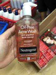 Sữa rửa mặt Neutrogena Oil-Free Acne Wash 269ml sạch mụn