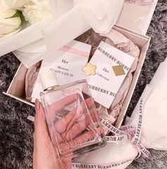Nước Hoa Burberry Her Blossom EDT 100ml – hương hoa tươi trẻ