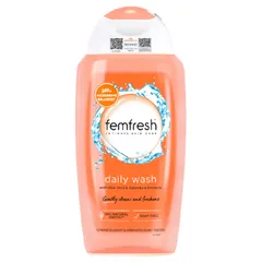 Dung Dịch Vệ Sinh Phụ Nữ Femfresh Daily Wash 250ml - Kháng Khuẩn, Làm Sạch, Khử Mùi, Hương Thơm Mát, Nhập Khẩu Chính Ngạch Từ Anh