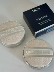 Phấn nước Dior Cushion case + refill – trang điểm mịn da