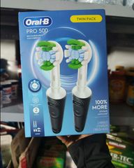 Bàn Chải Điện Oral-B Pro 500 - Công Nghệ Làm Sạch 2D Action, 2 Chế Độ Làm Sạch Sâu & Răng Nhạy Cảm 657073