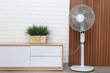 QUẠT ĐỨNG TOSHIBA F-LSA20(W)VN