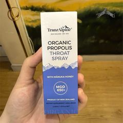 Xịt họng keo ong manuka MGO650+ TranzAlpine Organic Propolis Throat Spray 30ml