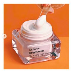 Kem Dưỡng Ẩm Dr.Jart+ V7 50ml - Giải Pháp Làm Đều Màu Da, Cấp Ẩm Dưỡng Chất Cho Làn Da Rạng Rỡ