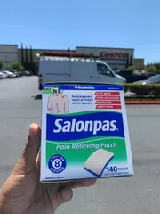 SALONPAS MỸ  140 miếng/hộp